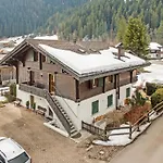 Chalet-apartment Mit Balkon & Gratis Parkplatz アパート *