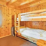 Chalet-apartment Mit Balkon & Gratis Parkplatz レンク
