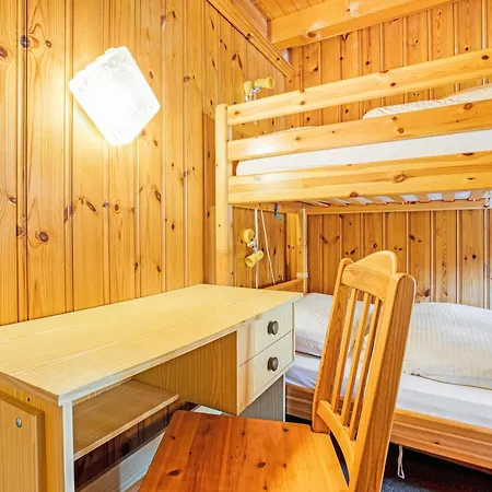 Chalet-apartment Mit Balkon & Gratis Parkplatz