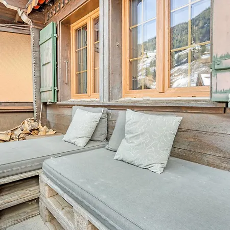 Chalet-apartment Mit Balkon & Gratis Parkplatz アパート レンク