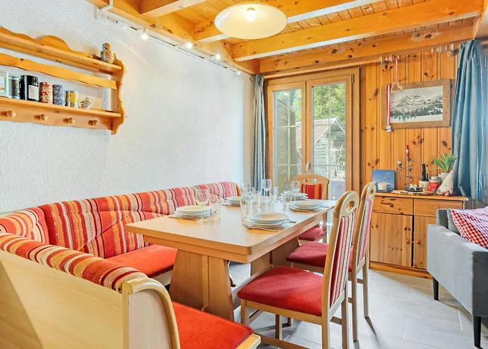 Chalet-apartment Mit Balkon & Gratis Parkplatz 伦克