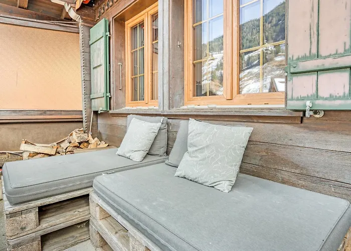 Chalet-apartment Mit Balkon & Gratis Parkplatz דירה לנק